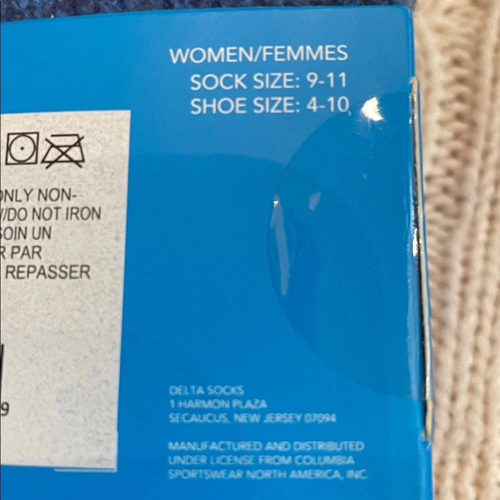 NWT blue Women’s Columbia 9-11 sock size Super soft Crew Mi-Chaussettes 2 prs